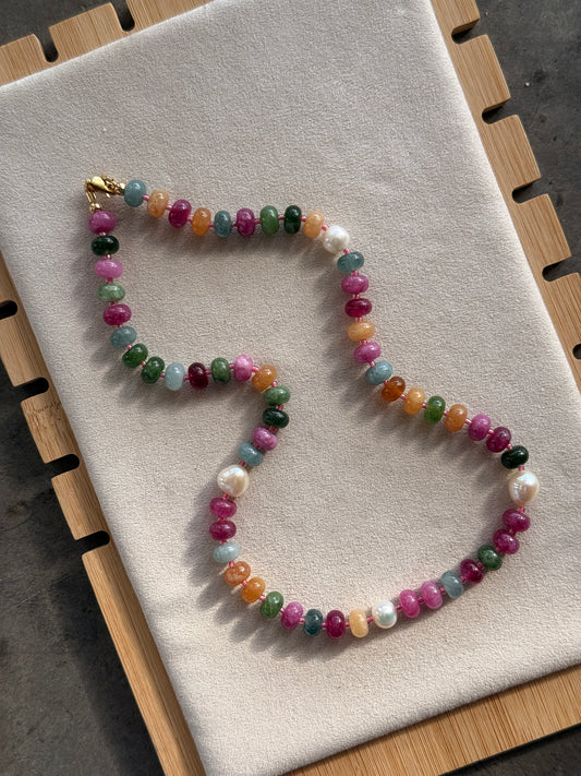 Tourmaline + Pearls 17”