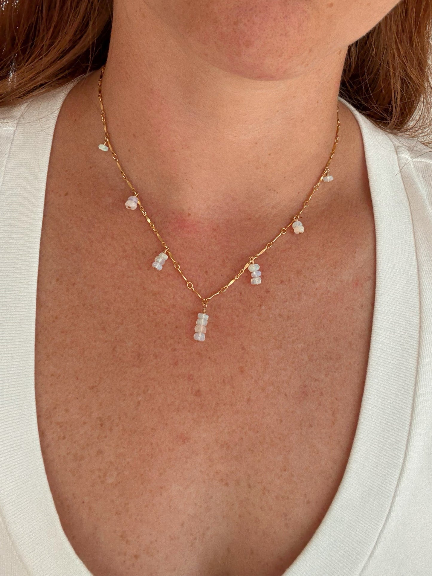 Opal (16" + 2" Extender)