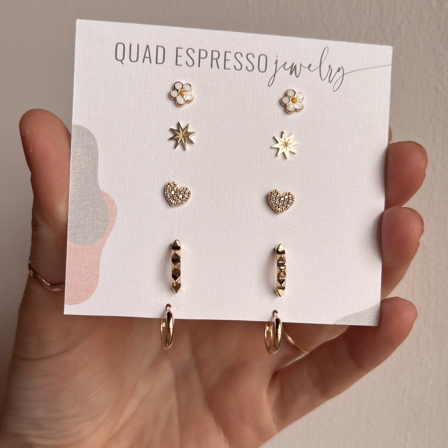14k Gold Daisy Enamel Studs