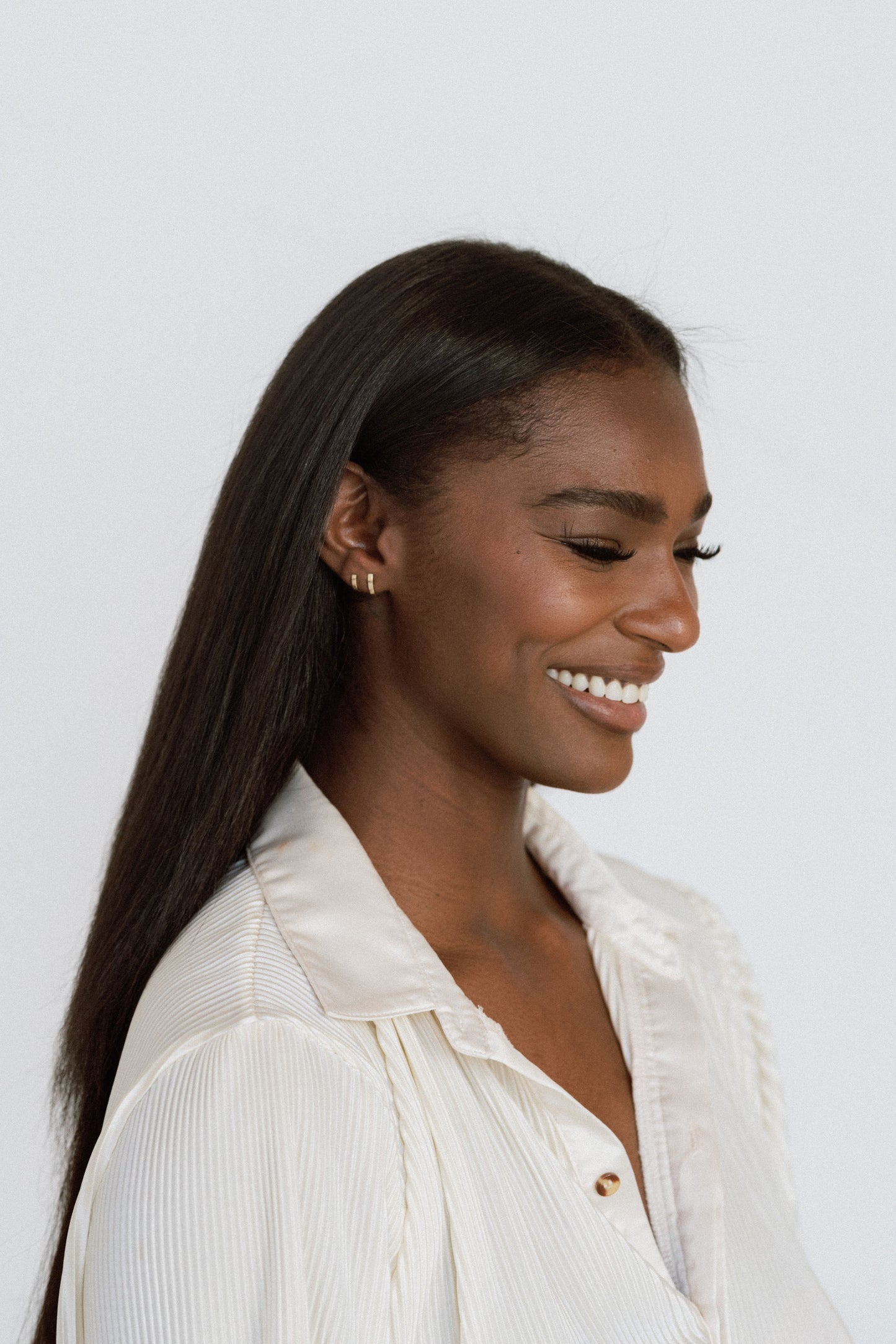 14k Solid Gold Curved Bar Stud