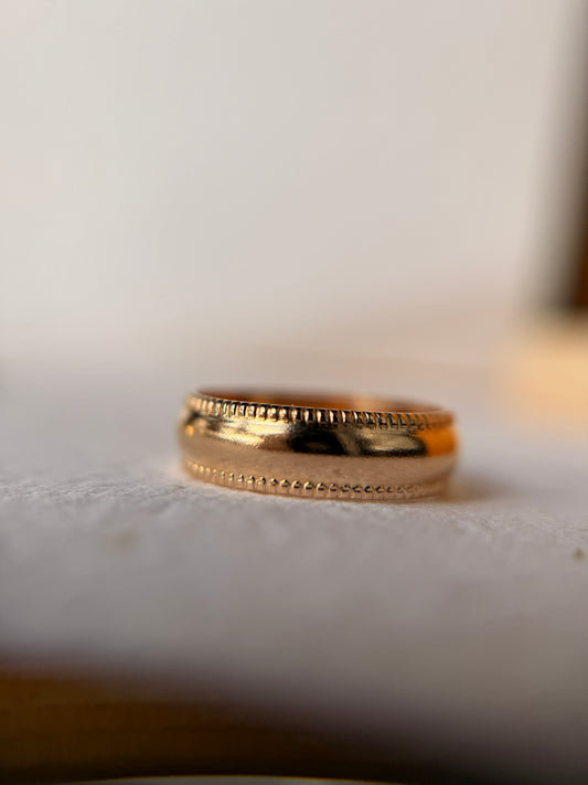 Milgrain Bubble Band