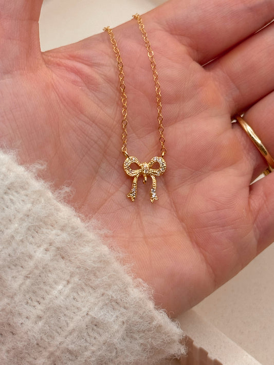 Bow Necklace