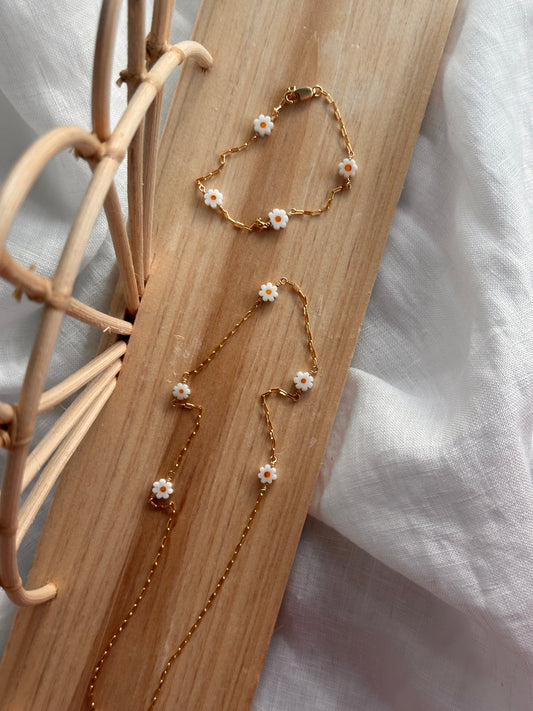 Daisy Bracelet