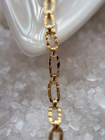Rue Chain