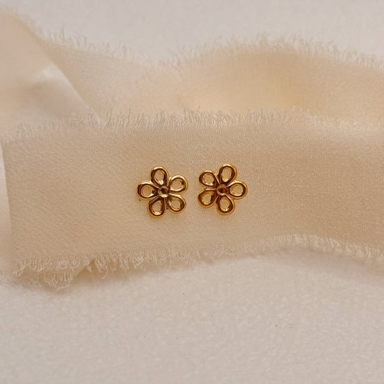 Daisy Studs - Quad Espresso Jewelry