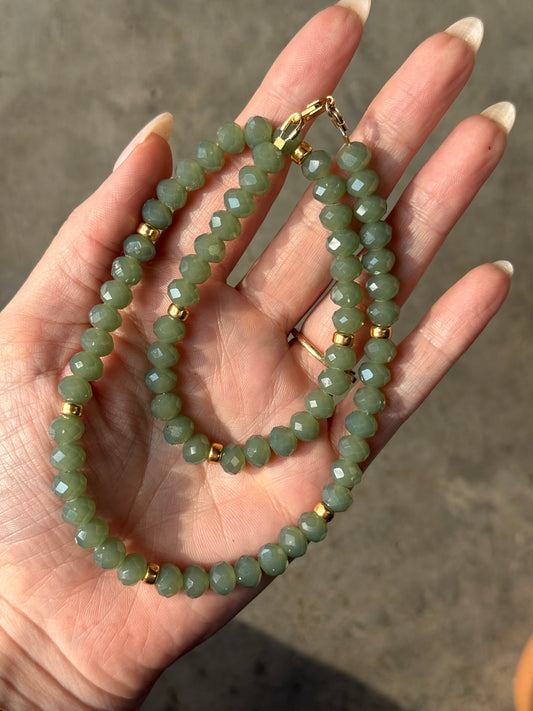 Green w/ Gold Spacers Beaded Necklace