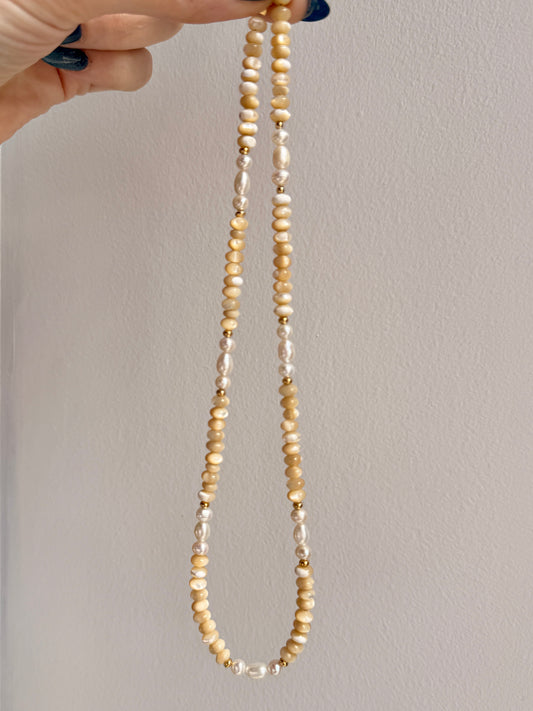 Minimal Mother of Pearl Necklace