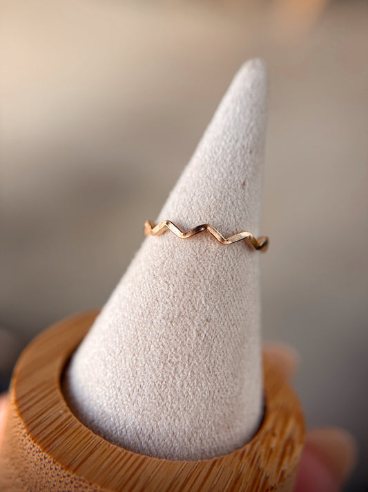 Squiggle Ring