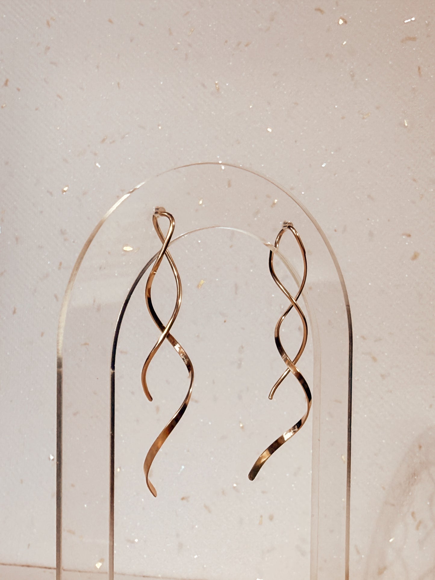 Swirly Wire Drops