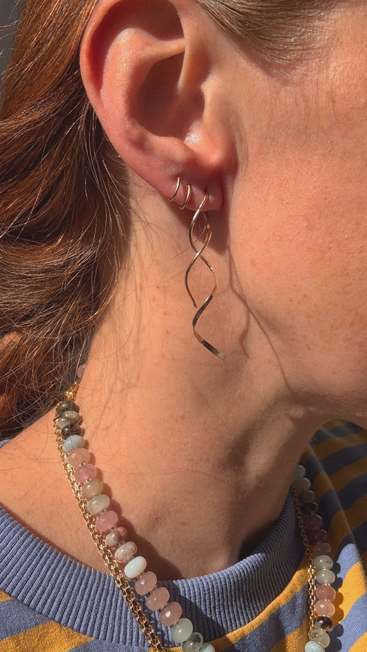 Swirly Wire Drops