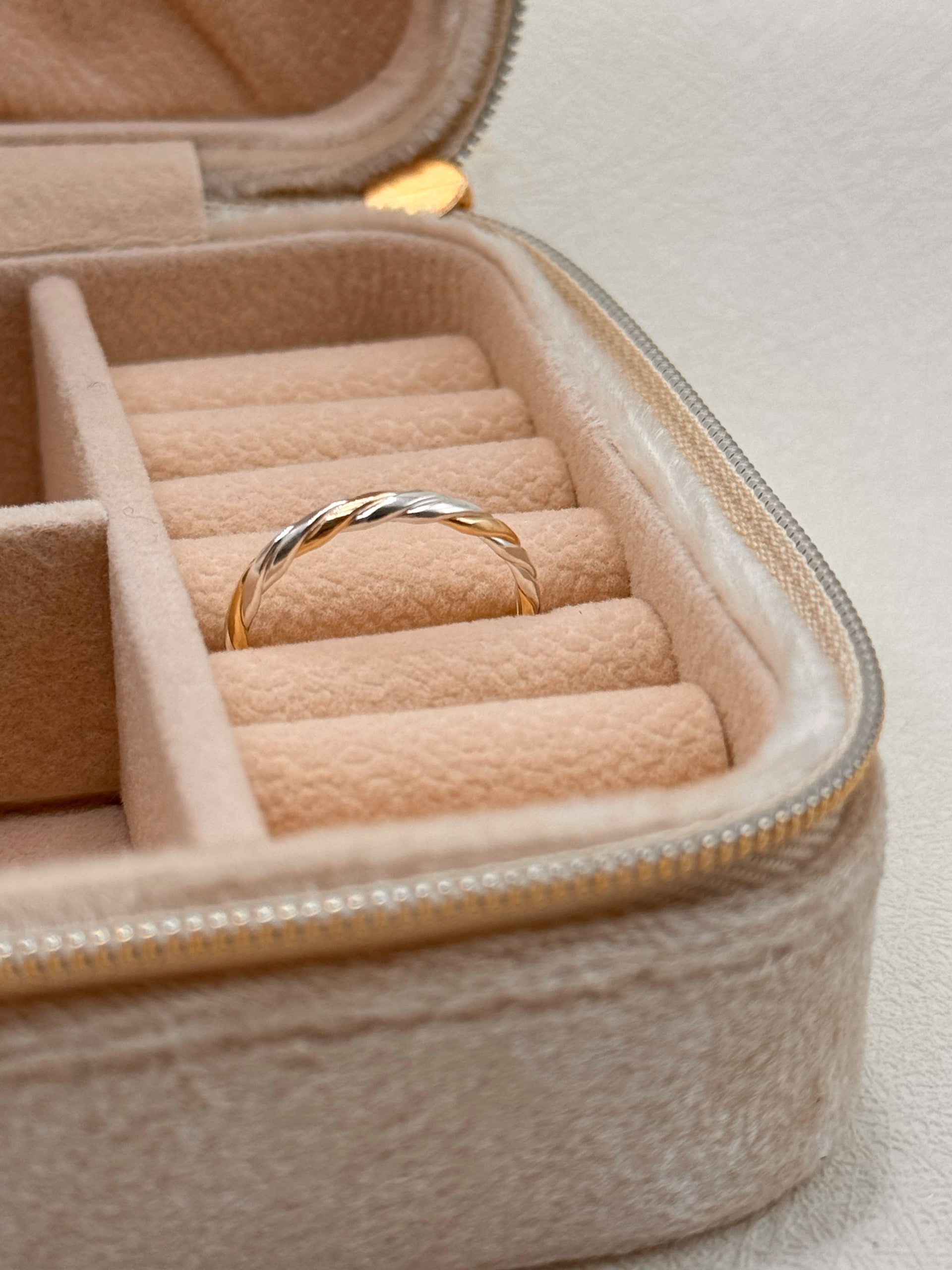 Two Toned Twist Ring – Quad Espresso Jewelry