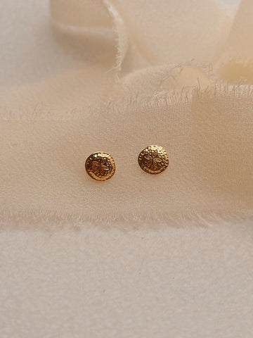 Sanddollar Studs