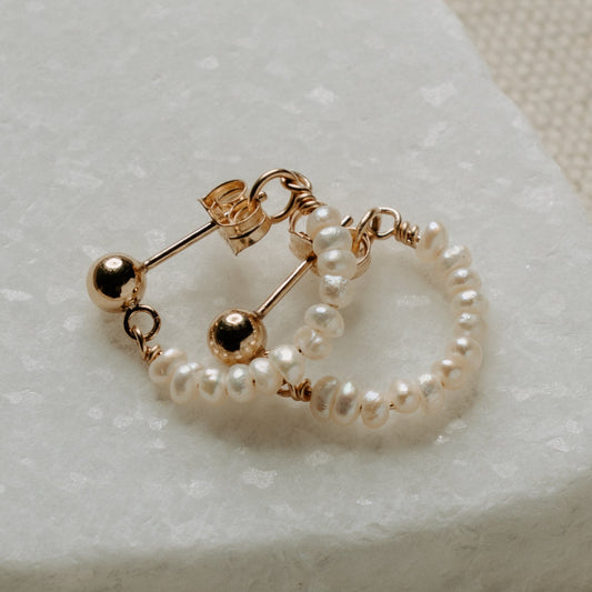 Cutie Pearl Loops