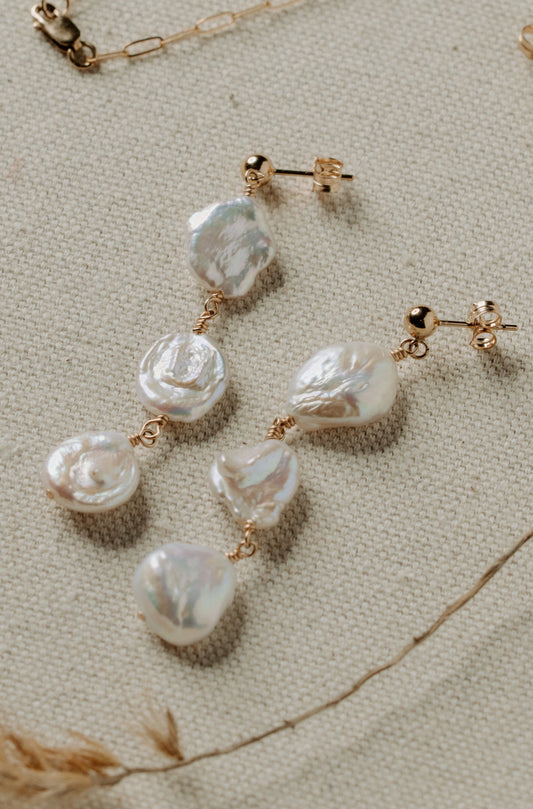 Statement Pearl Drops