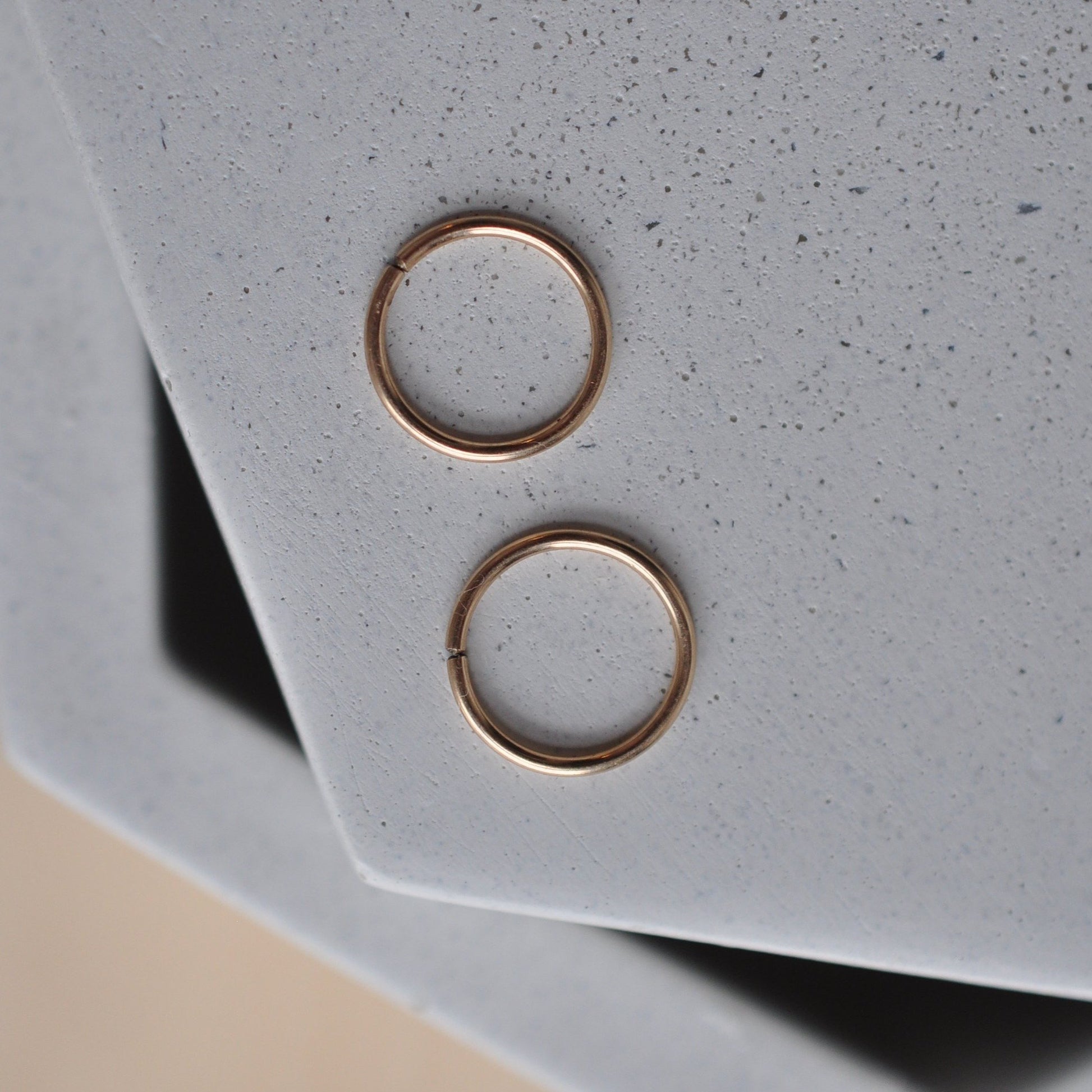 Seamless Hoops - Quad Espresso Jewelry
