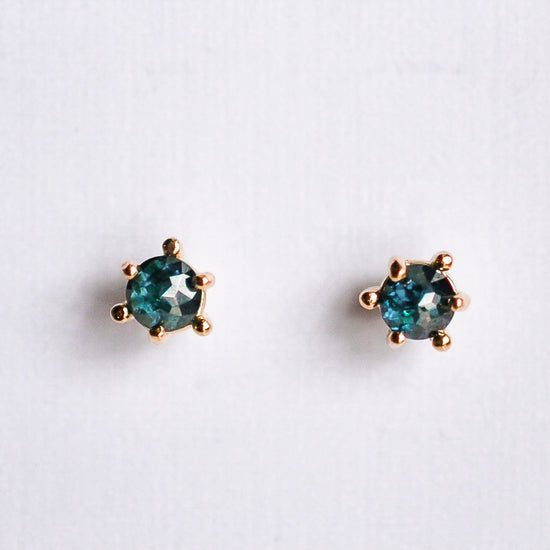 14k Solid Gold Blue Rough Cut Diamond Studs - Quad Espresso Jewelry