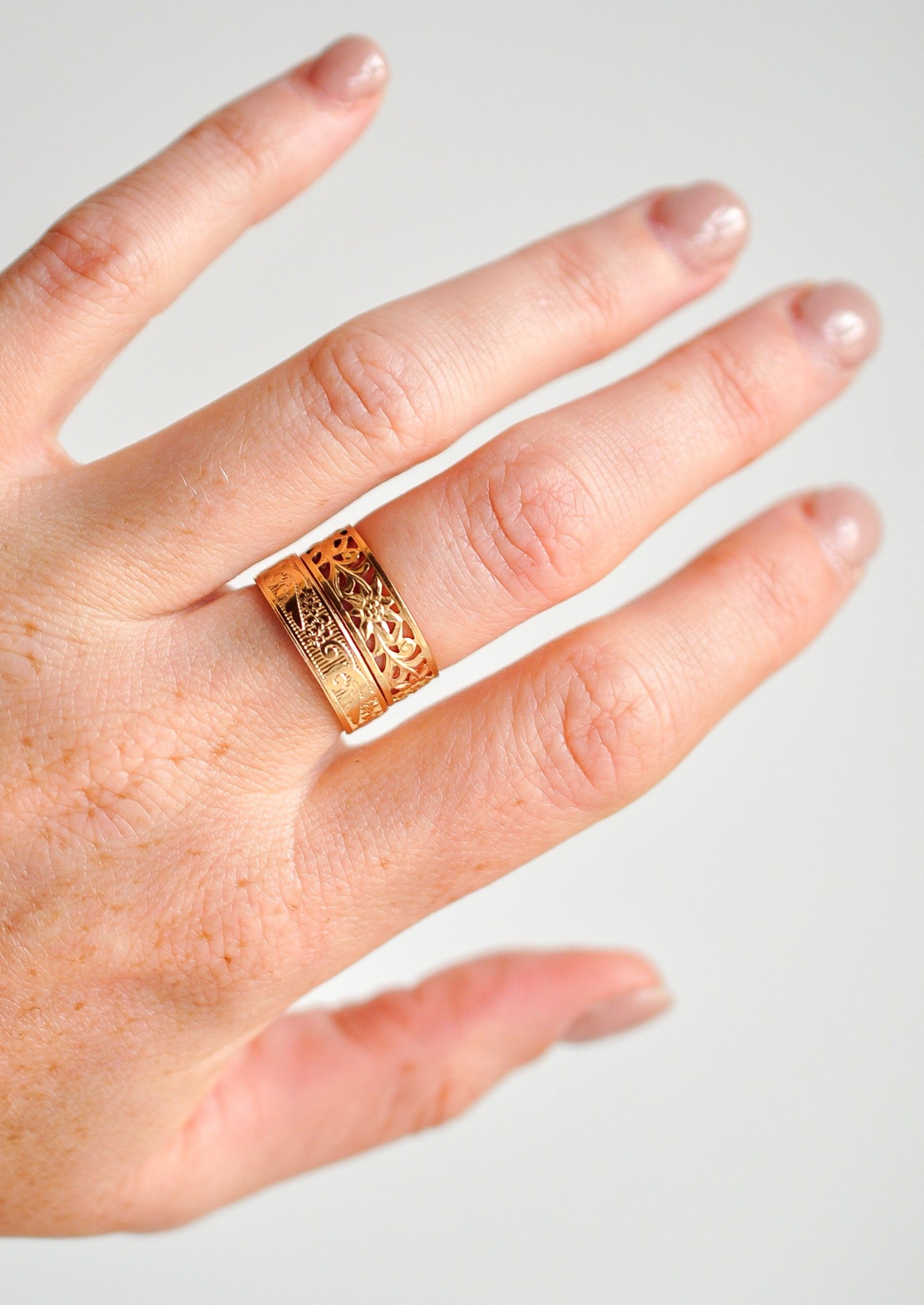 Flower Texture Band Ring - Quad Espresso Jewelry