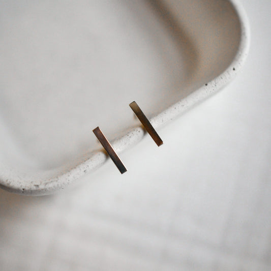 14k Solid Gold Rectangle Bar Stud Earring