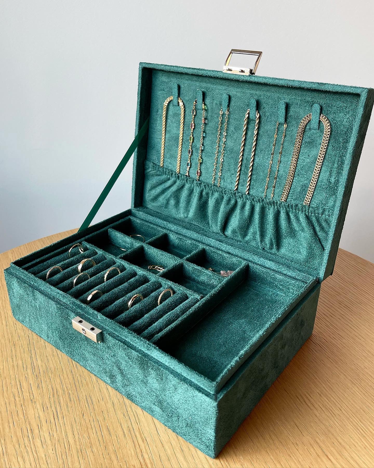 Velvet Collection Case - Quad Espresso Jewelry