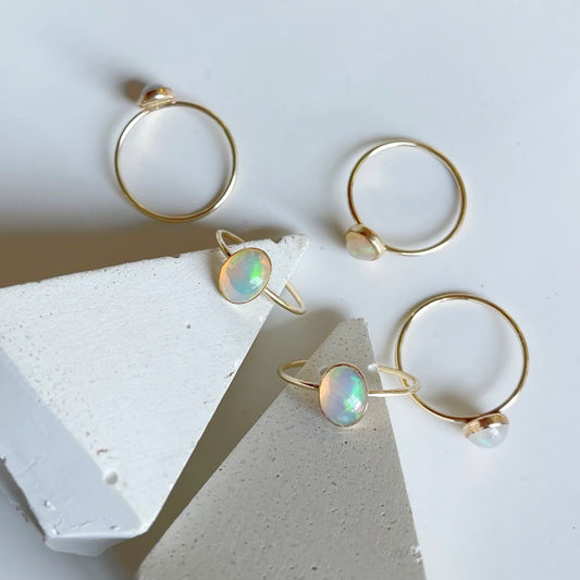 OVAL Ring - Opal