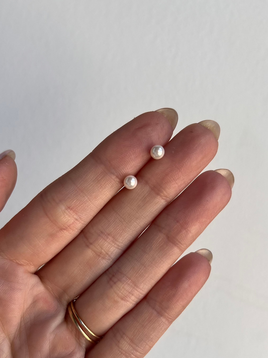 Pearl Studs