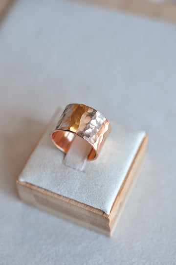 Wide Hammered Band - Quad Espresso Jewelry